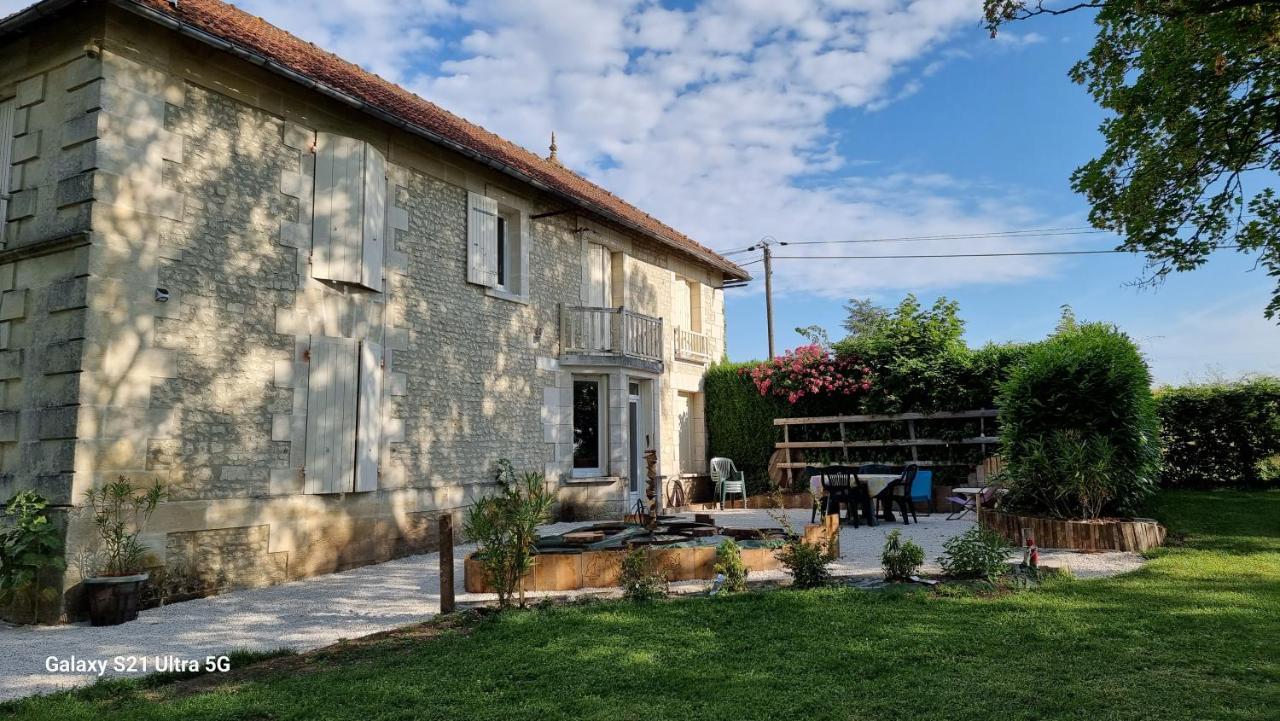 Logis De Pagnolet Villa Ozillac Exterior photo